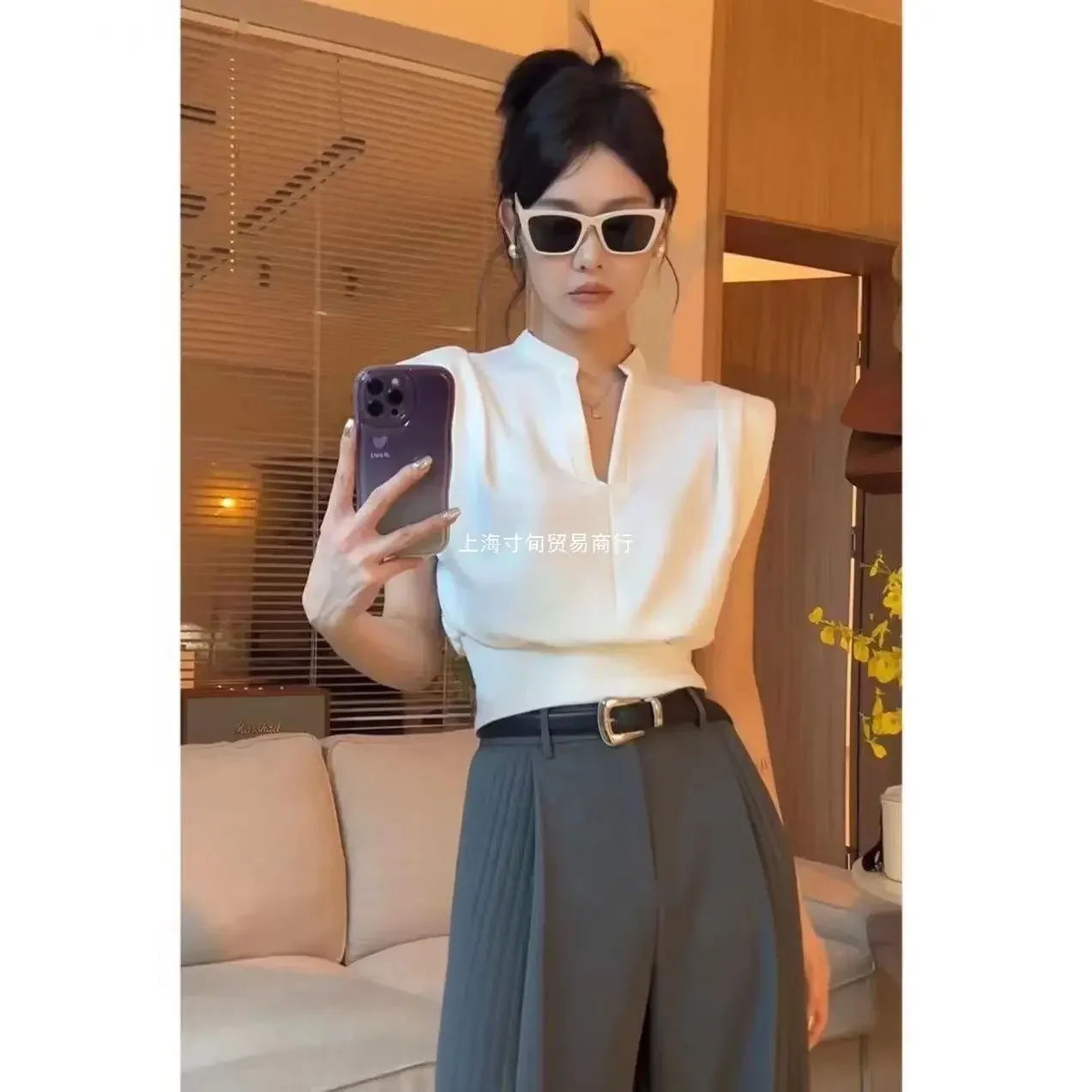Women Blouses V-neck Korean Style Elegant Chic White Sleeveless Shirts Black Crop Tops Office Style Old Money Aesthetic