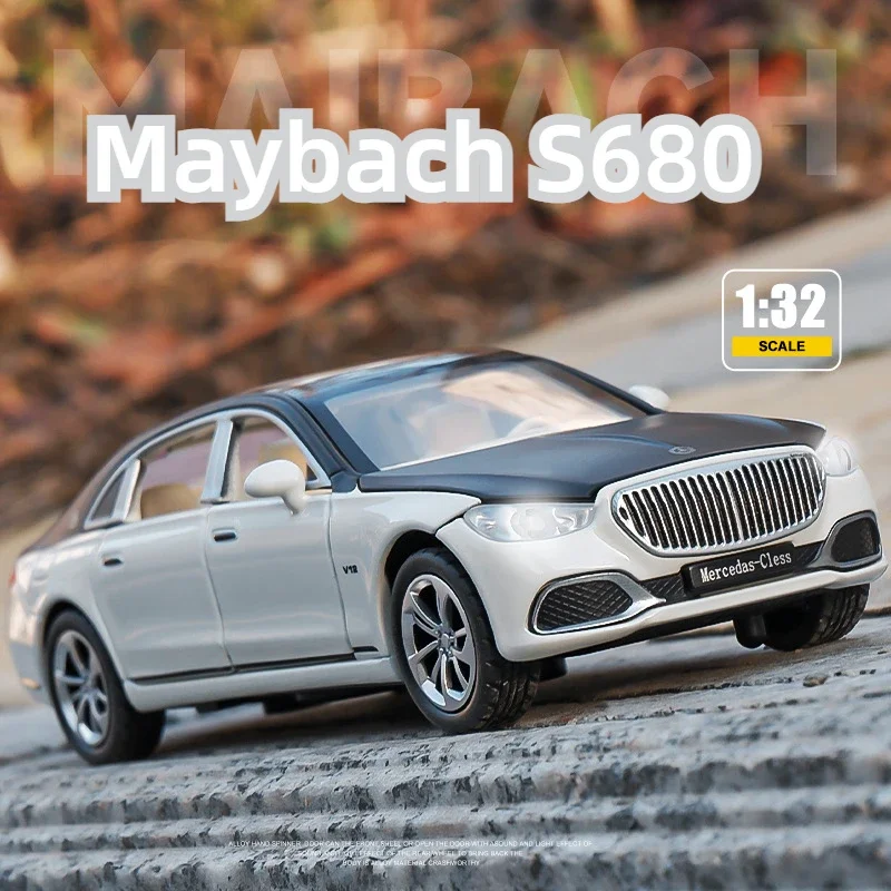 1: 32 Mercedes Maybach S680 modello di auto simulazione lega auto di lusso collezione di giocattoli per bambini ornamento