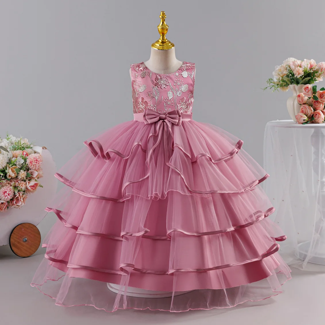 Girls' chiffon retro princess dress 4-12 years old flower embroidery long dress banquet host fashion high-end performance dress