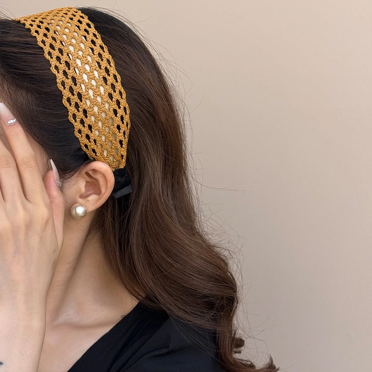 1-peca-faixa-de-cabelo-trancada-de-aba-larga-de-cor-solida-da-celebridade-liquida-faixa-de-cabeca-boemia-acessorio-de-cabelo-de-atmosfera-suave-francesa