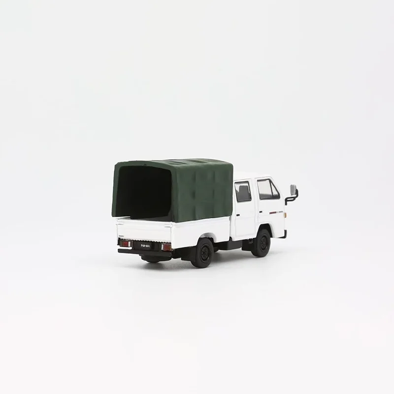 รถบรรทุกอีซูซุ NHR Elf รุ่นใหม่ ขนาด 1:64 ของเล่นจำลองโลหะผสมแบบหล่อขึ้นรูป รุ่น Model1 One ของเล่นสะสมแบบกำหนดเองได้