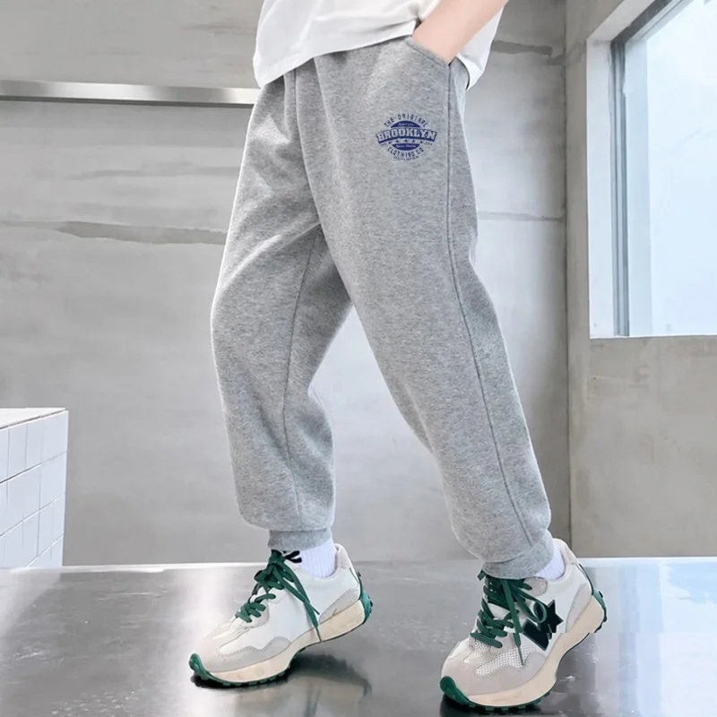 California Logo Jogginghose für Kinder, Frühling und Herbst, Baumwoll-Langhose, Jungen Brooklyn Street Hose, 3-14 Jahre – Detail 6