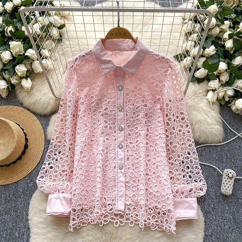Palace Style  Hollowed Out Hook Flower Lace Blouse Top for Women Autumn Elegant Versatile French Single Breasted Shirt Trend W82