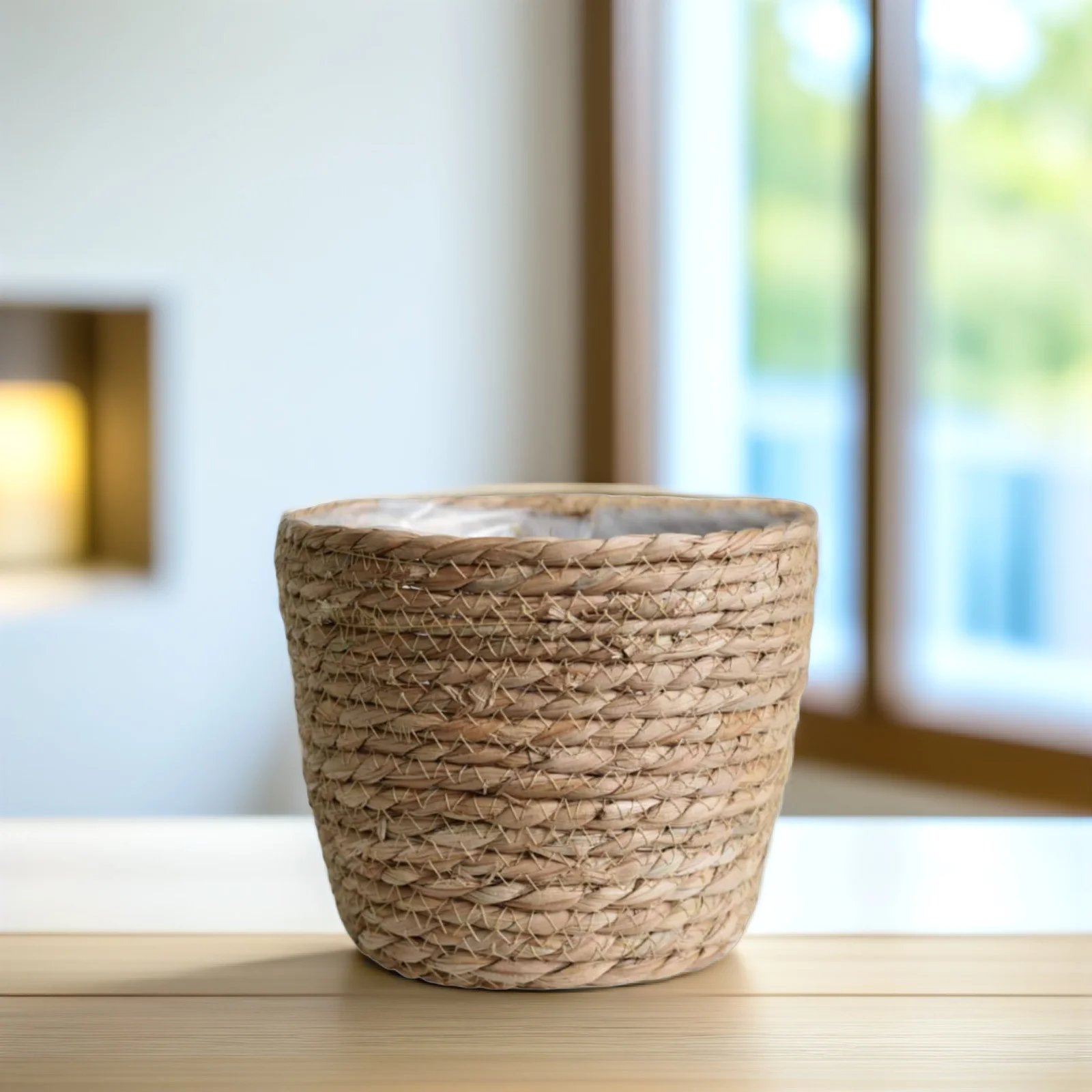 Woven Flower Basket Compact Lightweight Handmade Straw Planter For Indoor Plants Decorative Rustic Home Garden Wedding