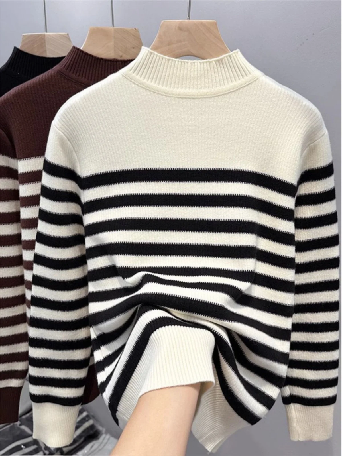 Thiened Fce Suéter de malha feminino outono inverno alta qualidade base de veludo intercada irt roupa interna 2024 novo sle