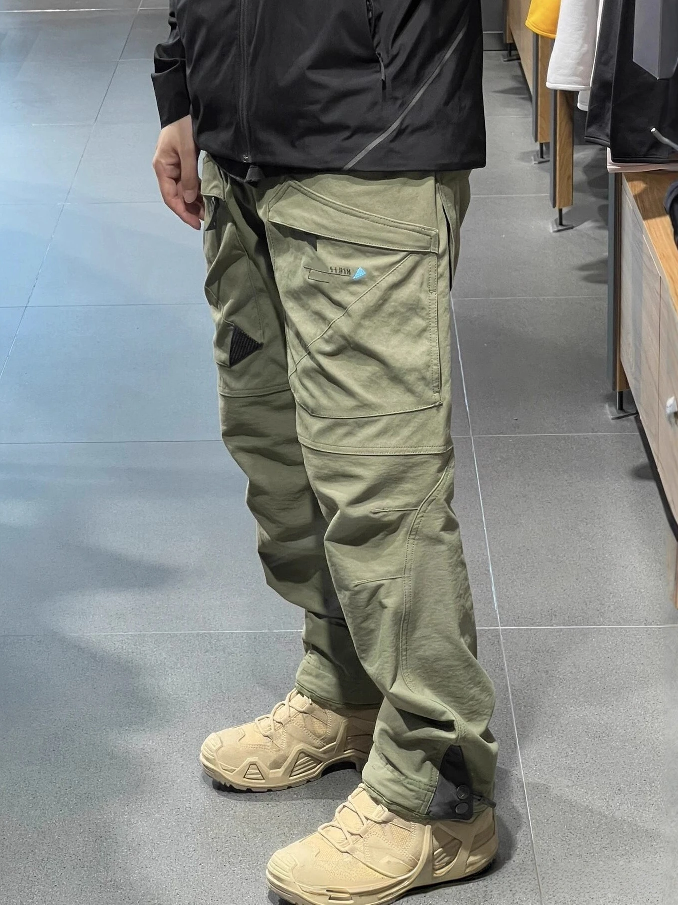 Outdoor Men's Casual Trousers Polyester Fiber Straight Leg Pants Rainforest Hiking Leisure Knife Blade Function Long Trousers