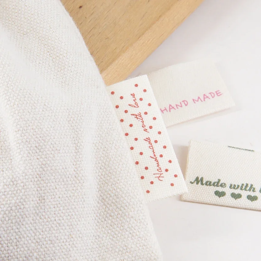 Spot hand-folded dark green love polka dot candy leaf label accessories sewing DIY accessories side label new products