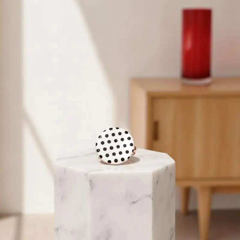 NEW Vintage Niche Black And White Polka Dot Open Rings For Women Design Sense Round Acrylic Chic Finger Ring Aesthetic Jewelry