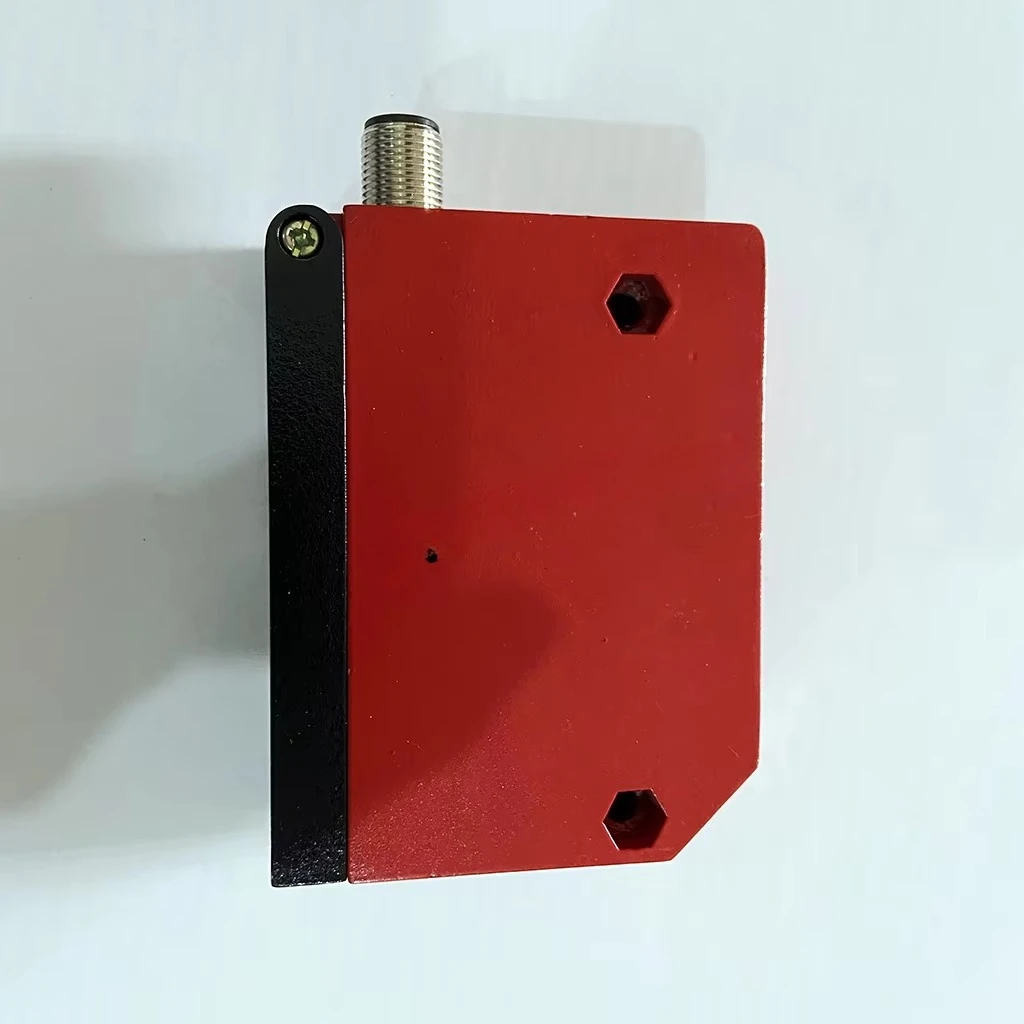 

Gold seller Brand new original HRT 96M/P-1630-800-41 50080047 Sensor with background suppression