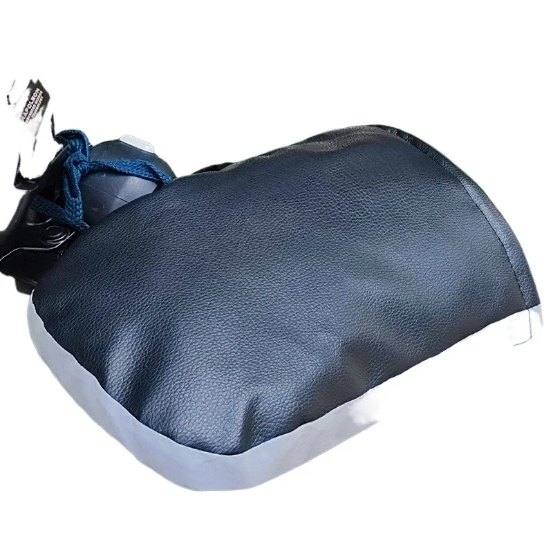 

1 пара зимних утепленных перчаток для мотоциклов с добавлением толщины изоляции, водонепроницаемость и защита от ветра.