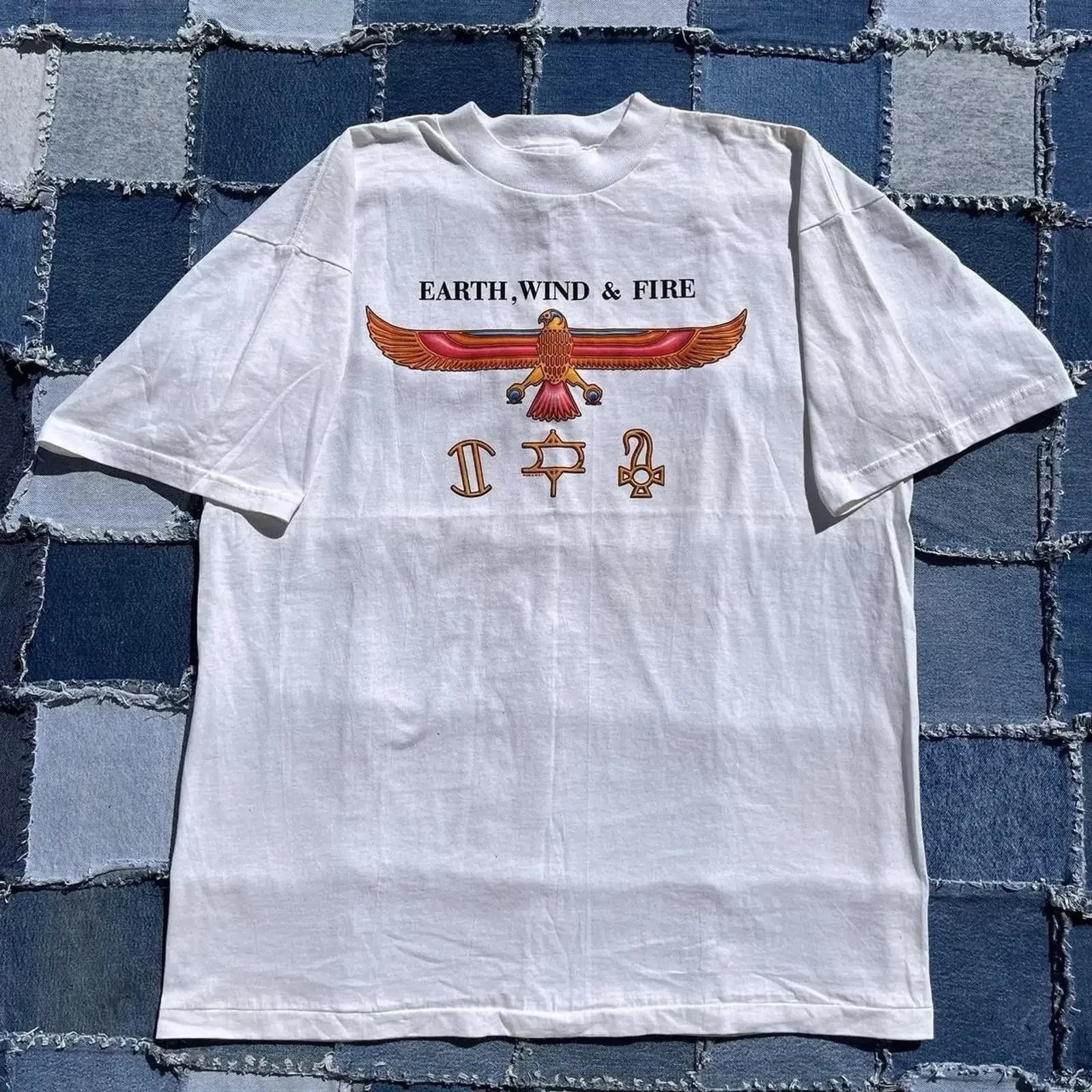 Vintage 1990 Earth Wind and Fire Tour White T shirt XL 90s Band Hieroglyphics vintage Washed Casual graphic homme Breathable