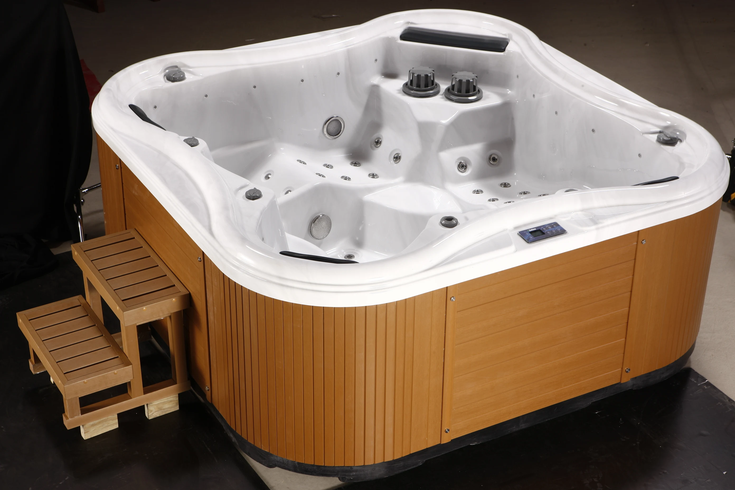 Manufacturer Acrylic Luxury Outdoor Bathtub Whirlpool Massage Jets Hot Tubs