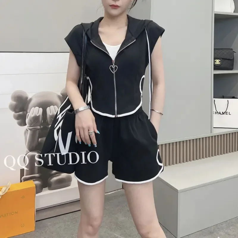 

Women's Sports Suit 2025 Summer New Zipper Hoodie Crop Tops Slim Fashion Shorts 2 Two Piece Set Trendy Clothes For Women Outfit