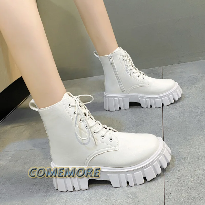 Ankle Boots Patent Leather Boots for Women Lace Up Platform Boots Women‘s Autumn Winter Keep Warm Non-slip Short Booties Ladies