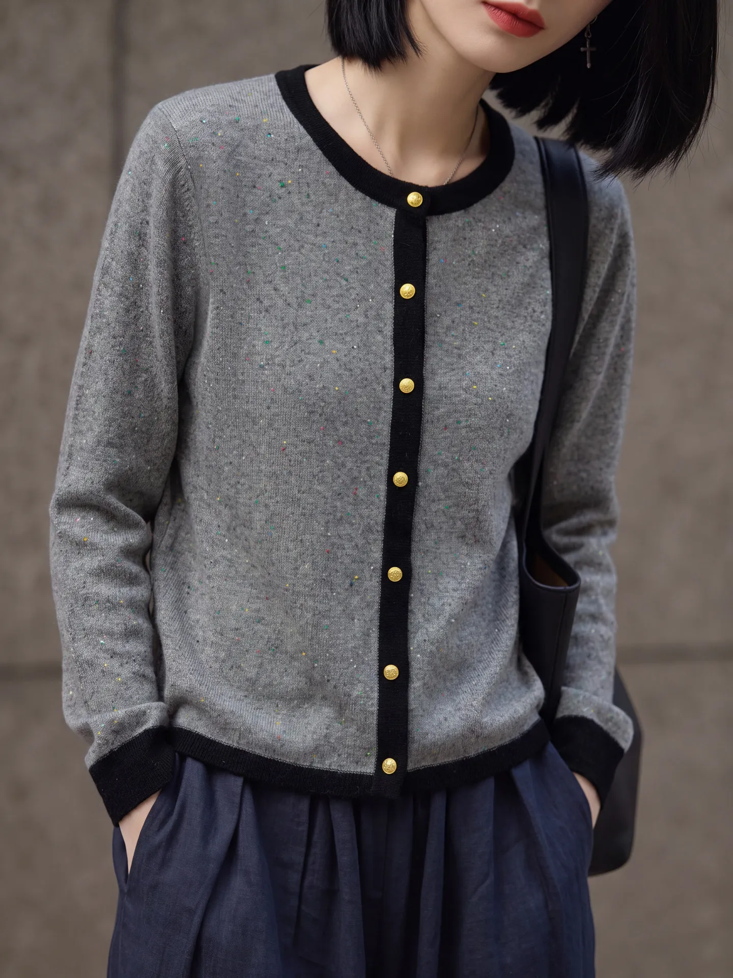 Color Block Knitted Cardigan Vintage Gold Button round Neck Short Woolen Top French Style Loose Fit Soft Knitwear for Women