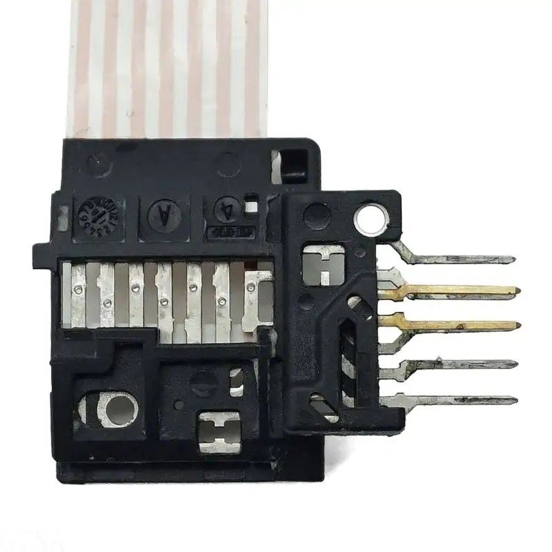 G7NA Einfach zu installierende Lenkrad-Wickelfeder mit Stecker 5Q0953569 5Q0953569A 5Q0953569B 5Q0953569C – Detail 2