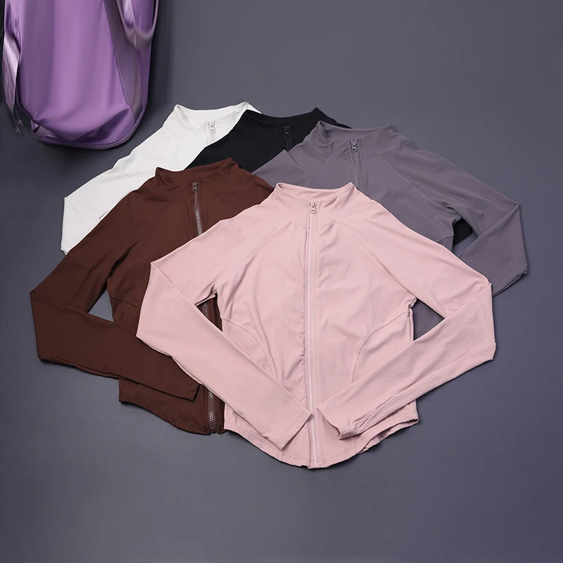 

Женская утягивающая приталенная куртка на молнии, новинка 2025, топ для тренировок и йоги премиум-класса с воротником-стойкой