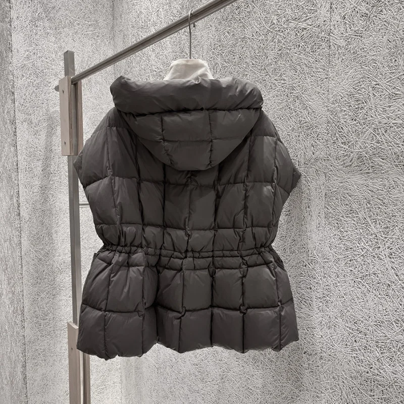 Schinteon Women White Duck Down Vest with Hood Office Lady Sleeveless Jacket Solid Color Drawstring Autumn Winter Gielt 2026 New