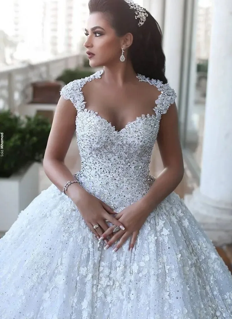 Luxury Puffy Illusion Back Wedding Dress Sweetheart Cap Sleeves Beaded Lace Appliques Bridal Gown Arabic Vestidos De Novia