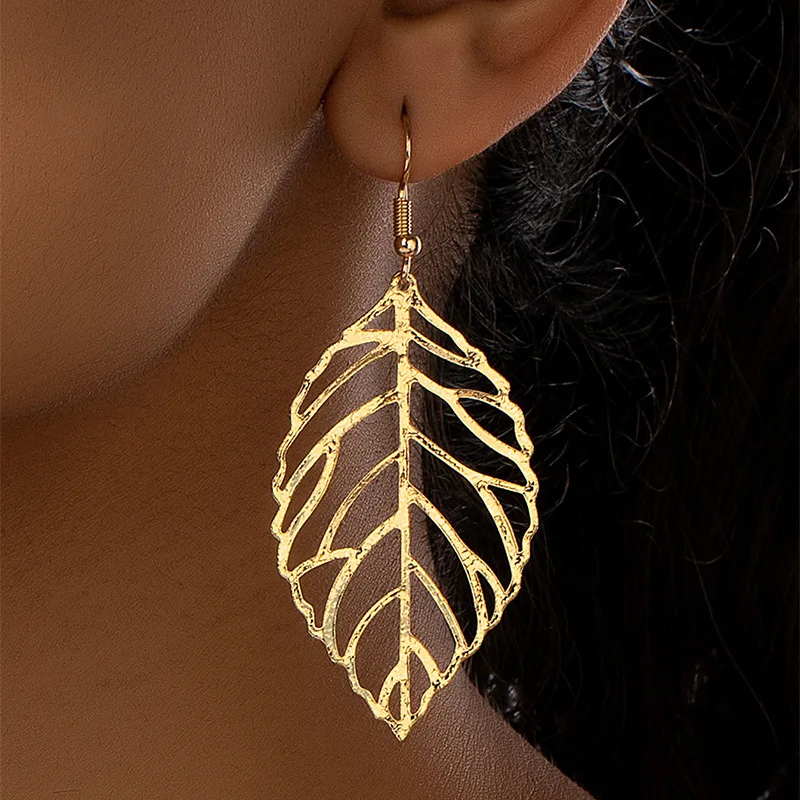 Brief Hollow Out Leaves Drop Earrings for Women Vintage Silver Golden Color Dangle Earrings Hook Jewelry Trendy Ear Accessories