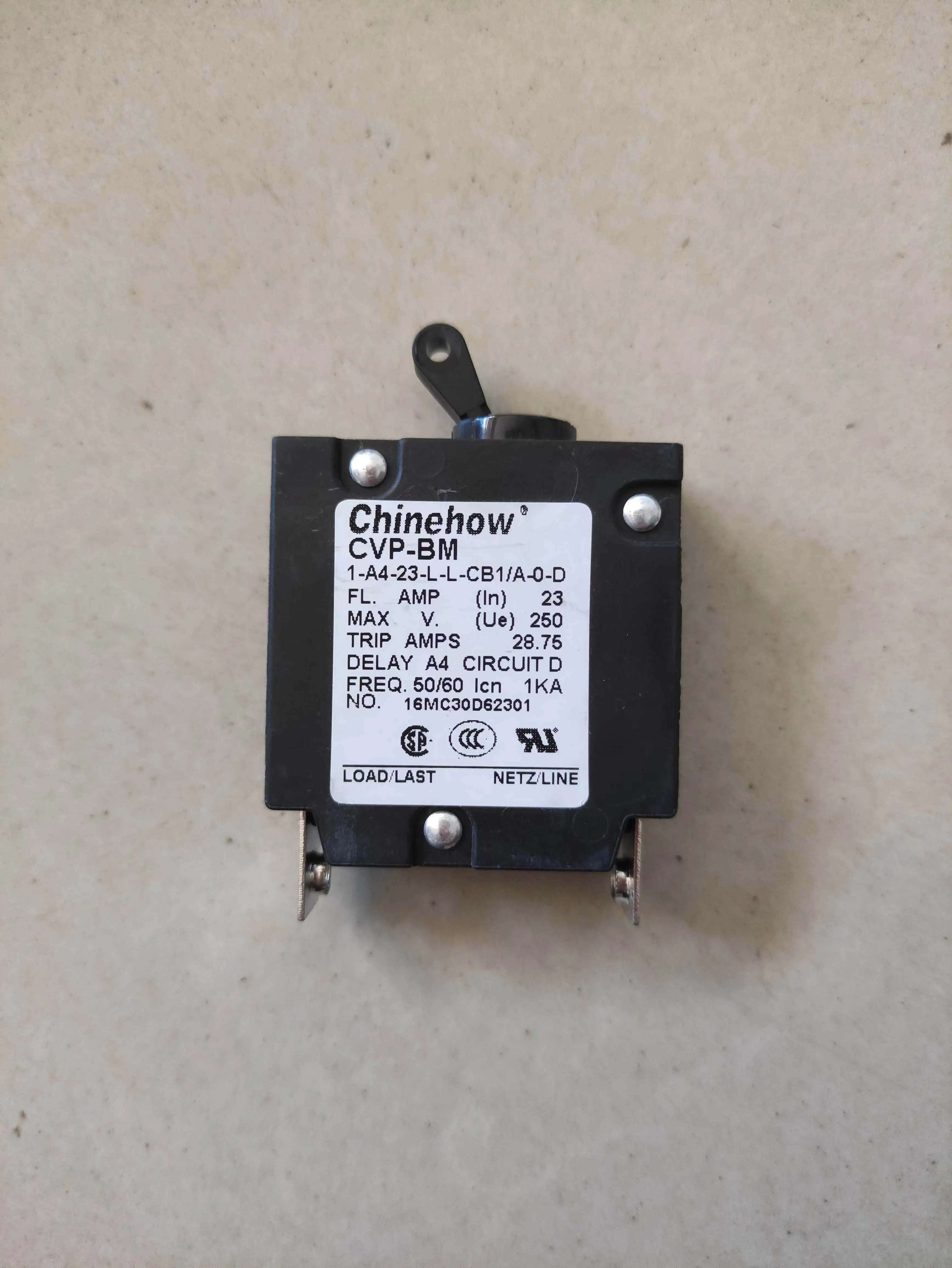 

Chinehow IN 10A 13A 15A 19A 23A CIRCUIT BREAKER GENERATOR PARTS