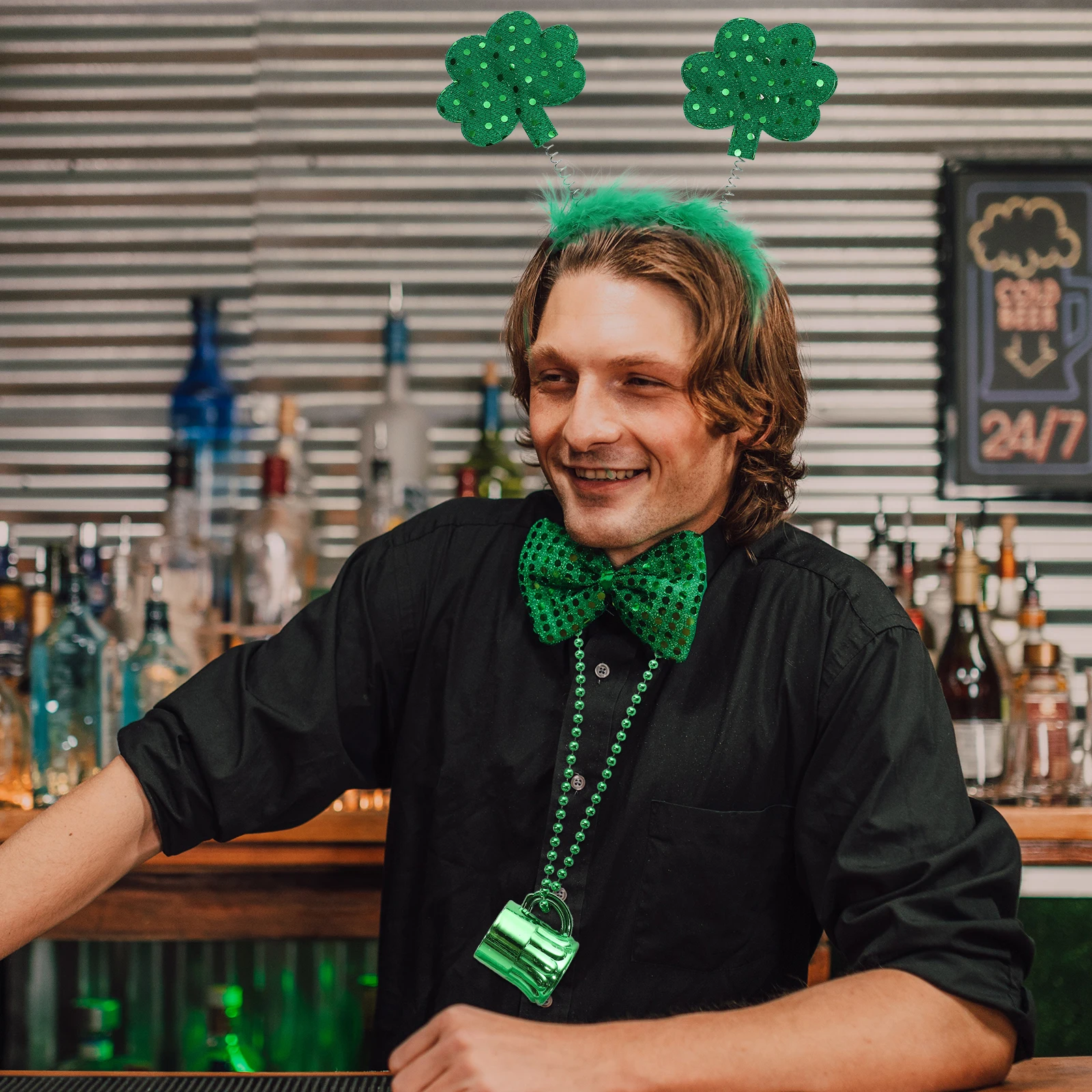 

1Set St Patrick's Day Costume Accessories Necklace Headdress Skirt Party Outfit Photo Prop Patrick Day Celebration Favors