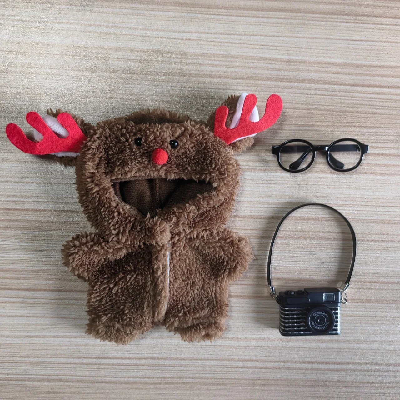 ملابس دمية قطيفة صغيرة إكسسوارات الزي لكوريا Kpop Exo Labubu Idol V1 V2 سترة عيد الميلاد قبعة كيب بدلة الملابس هدية