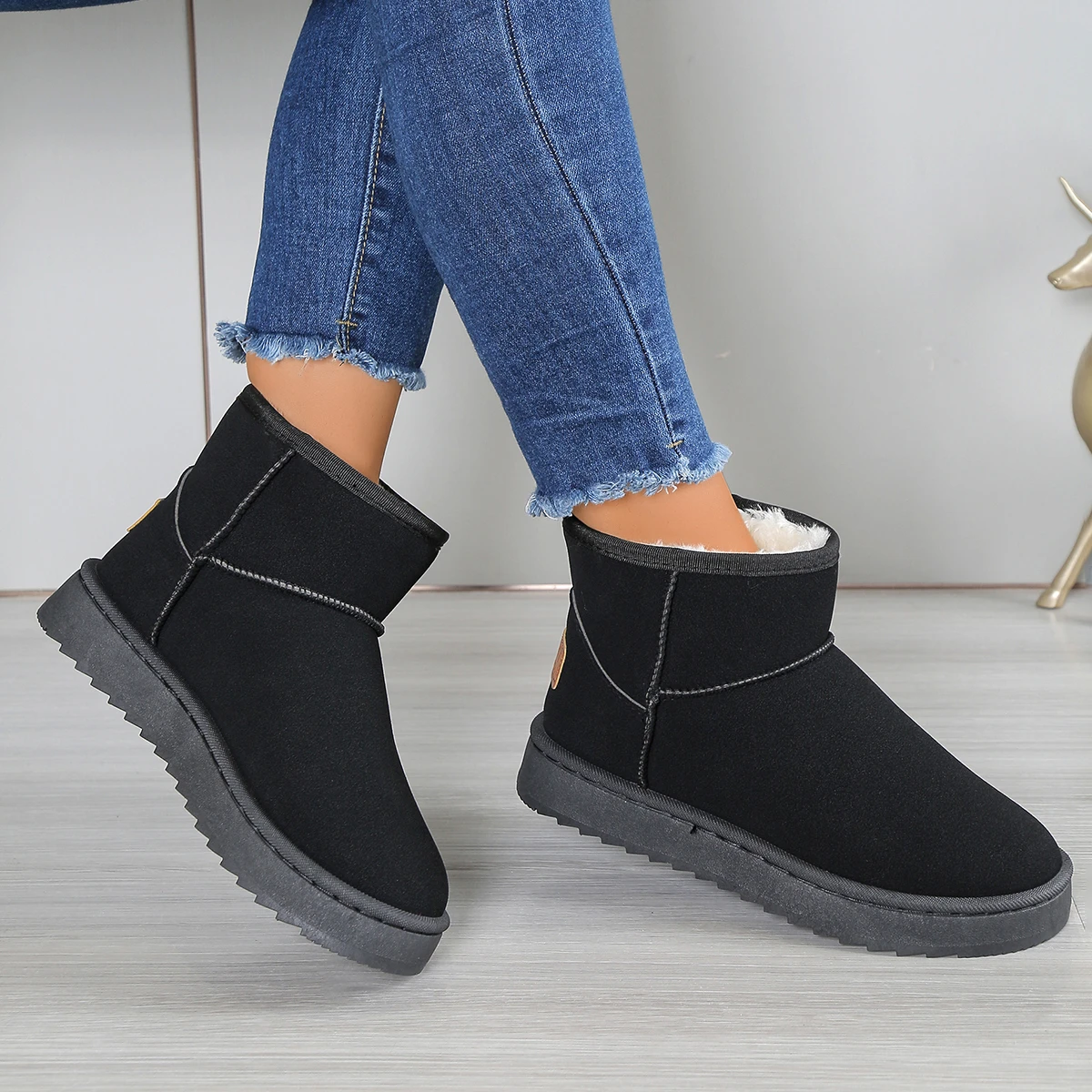Damen-Schneestiefel im neuen Stil, dicke Sohle, mit Fleece gefüttert, kurze Stiefel, kältebeständige Stiefel, rutschfeste Winterschuhe, warme Schneeschuhe aus Baumwolle – Detail 15
