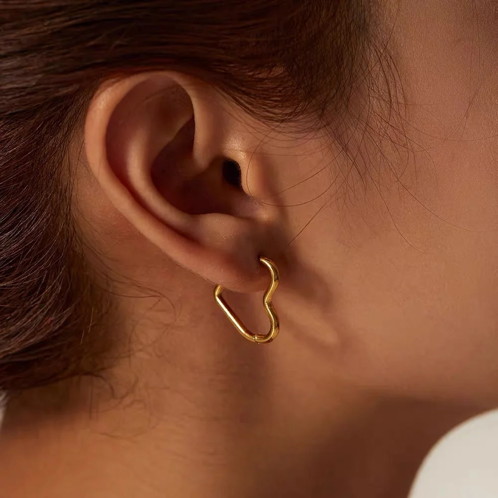 ASONSTEEL Korean Fashion Minimalist Heart Earrings Hoop Earrings For Women Simple Piercing Stainless Steel Romantic Punk Jewelry