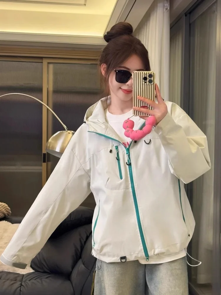 

Мужская осень 2024, новинка, ветрозащитная водонепроницаемая свободная куртка с капюшоном в стиле ретро, модная высококачественная ткань из бычьей ткани