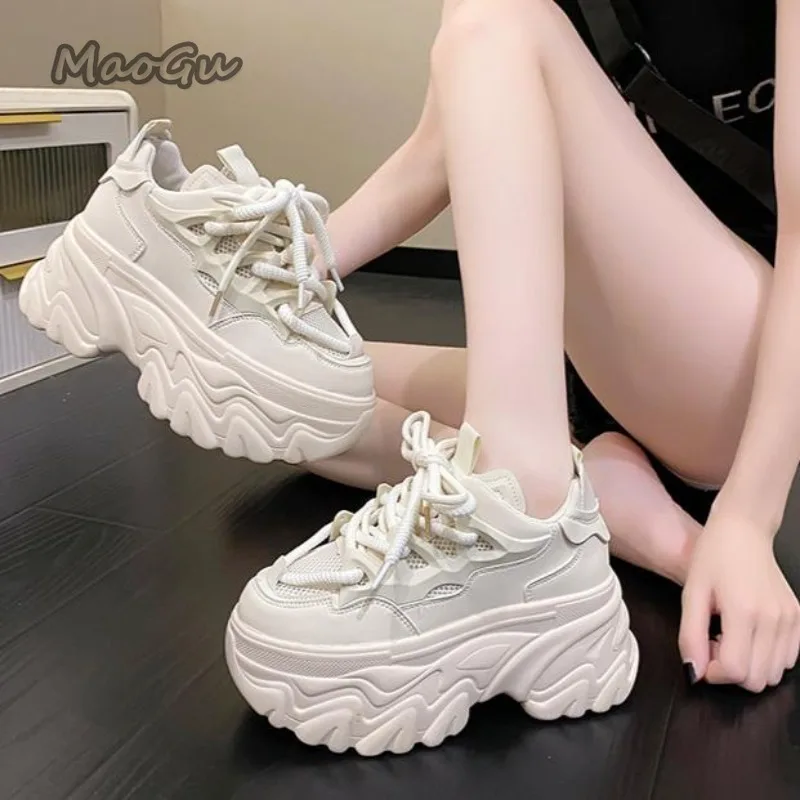

Женские кроссовки на массивной платформе с сетчатым верхом, на шнуровке, увеличивающие рост, дышащие, повседневные, в уличном стиле