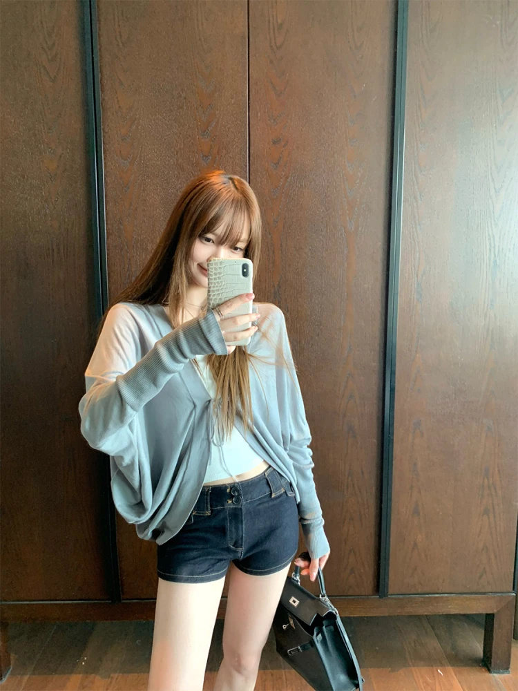 

Уютный летний вязаный кардиган Good Morning Fan Fan Larsee Lazy Slim для женщин, с круглым вырезом, асимметричным подолом, комфортный, длинный, с декоративными вставками.