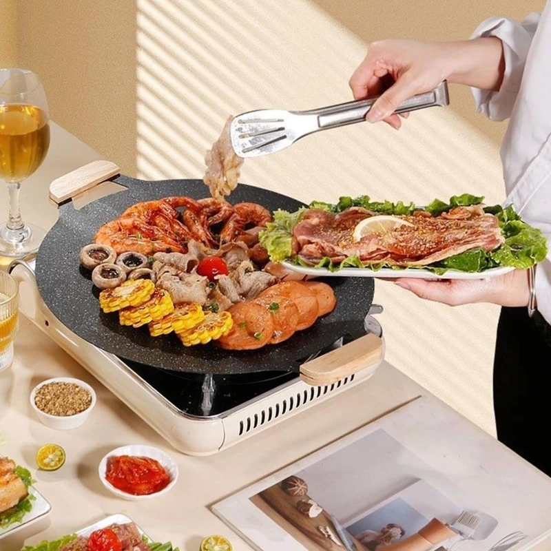 

Korean Round Grill Pan with Wooden Handle 38cm Barbecue Grill Plate Non-Stick Cooker Round Baking Tray for Home Outdoor