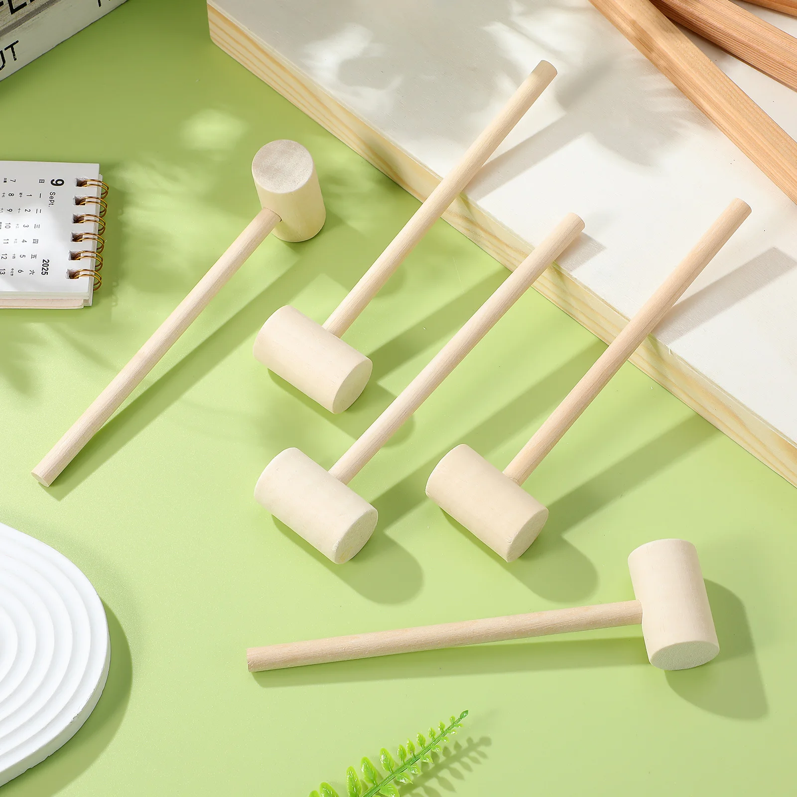 

12Pcs Kid Wood Mallet Mini Hammer Set Durable Solid Wood Development Hand Muscle Training Funny Mallet Mini Beat