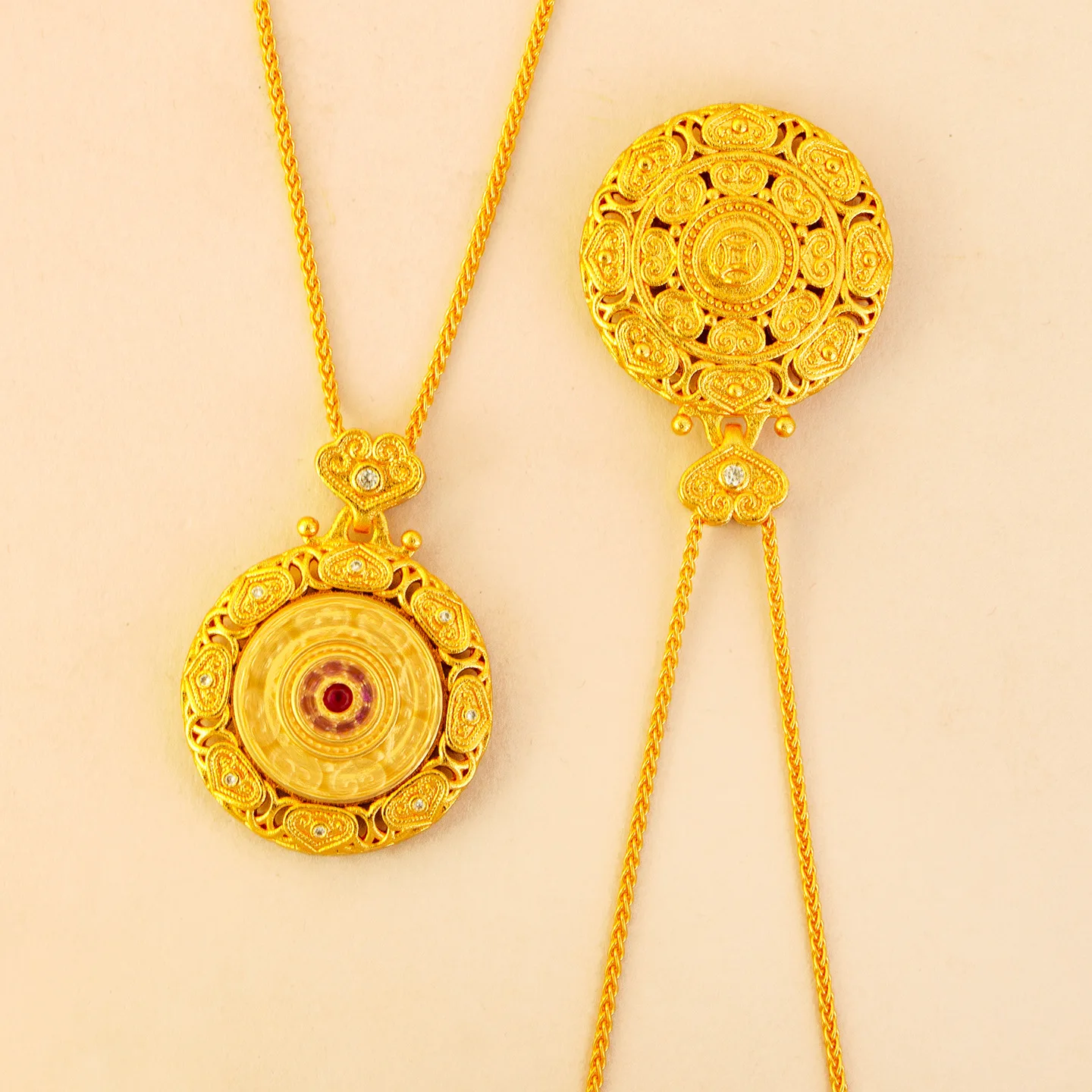 luxury real gold jewelry 24k certifid filigree diamond hollow compass pendant retro versatile rotatable necklace