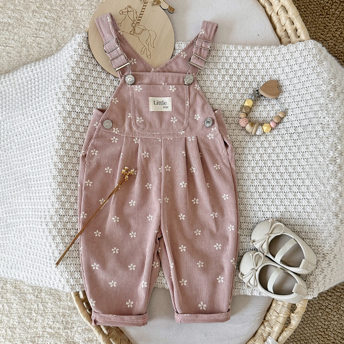 Spring/Autumn Baby Ins Vintage Floral Corduroy Overalls, Soft Skin-friendly Rollable Cuff Cargo Pants For Baby Girls