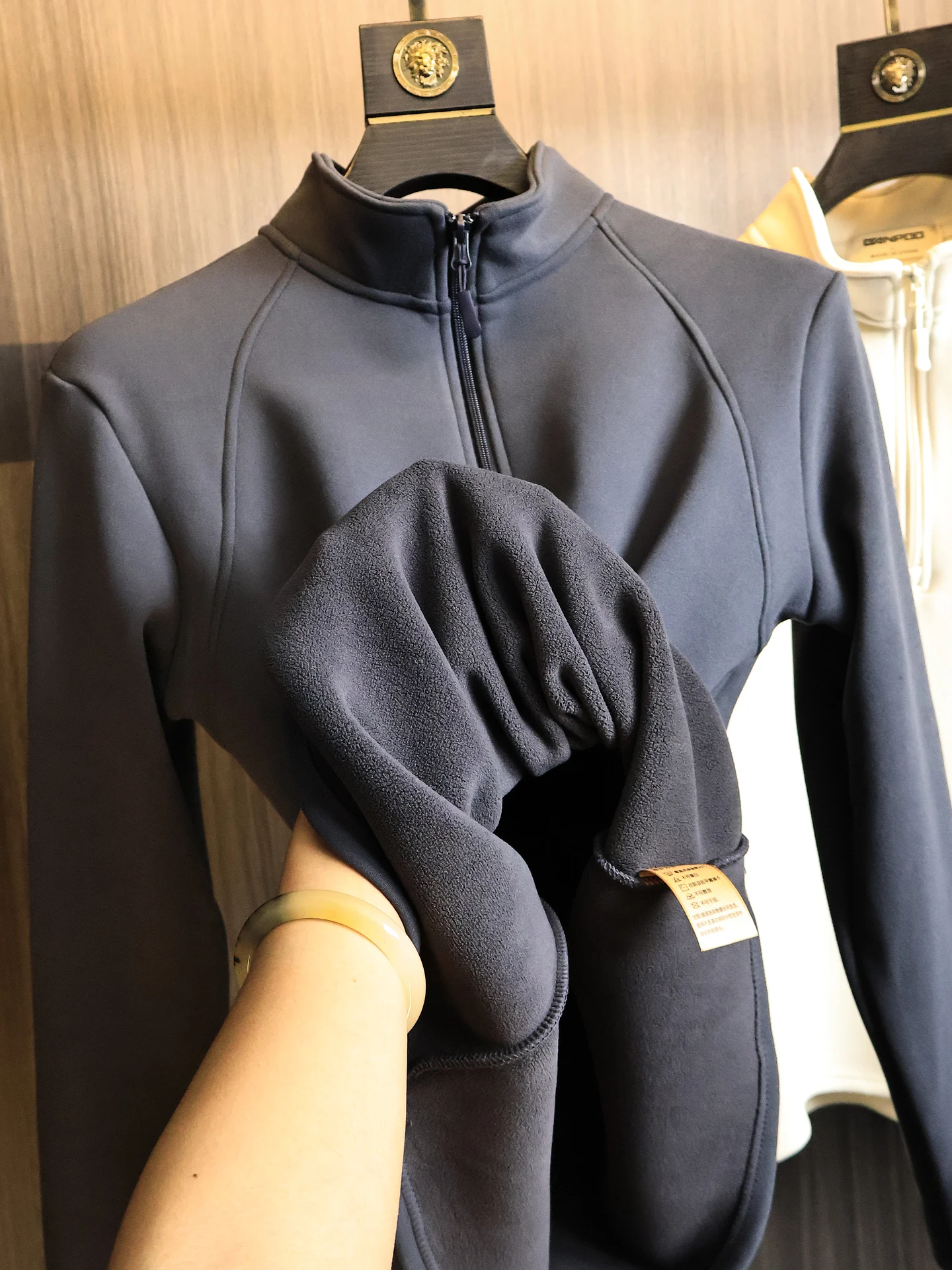 Men's Fashionable Fleece Lined Thickened Long Sleeve Zipper T-Shirt Comfortable All-Match Autumn Winter Urban Style Top