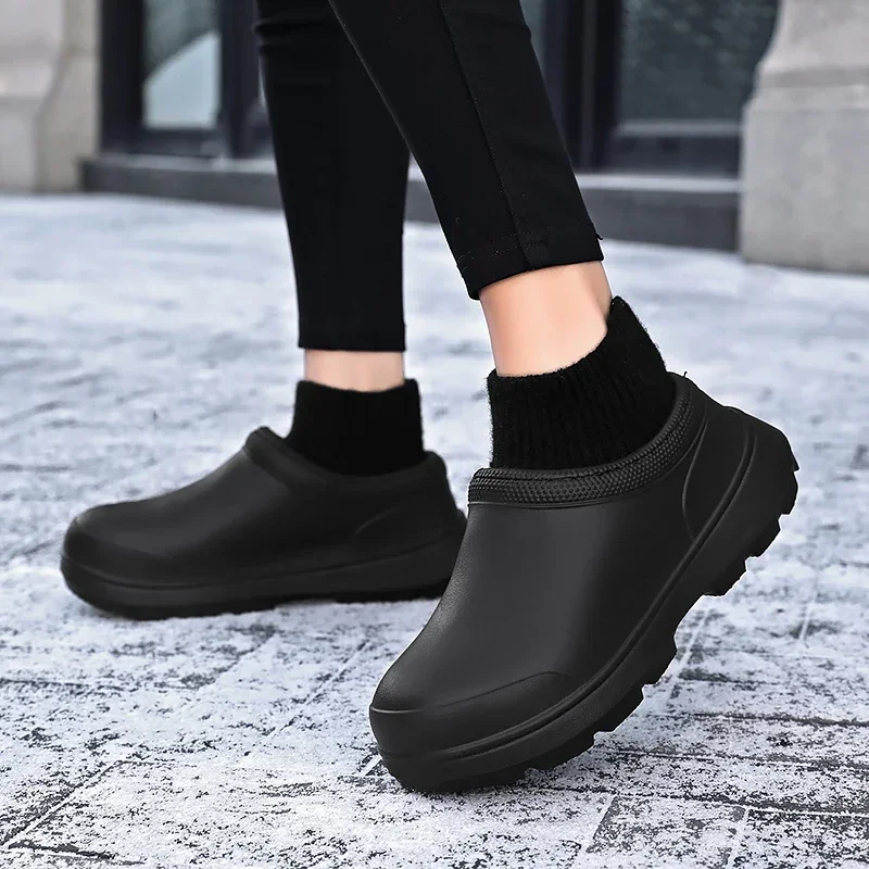 2024 New Fashion Cotton Slippers Men Winter Warm Home Cotton Shoes Waterproof Garden Shoes Indoor Slip on Concise Shoes