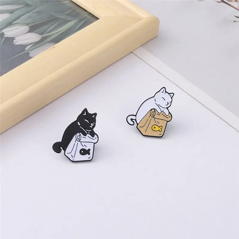 AEE8-Cute Black White Cat-Enamel Fish Brooch Of Cartoon Animals Metal Funny Meme Badge Pins For Lapel Kids Women Bags