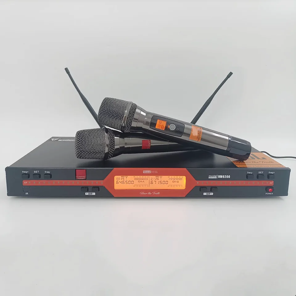 JBL VM9200 Wireless Microphone System