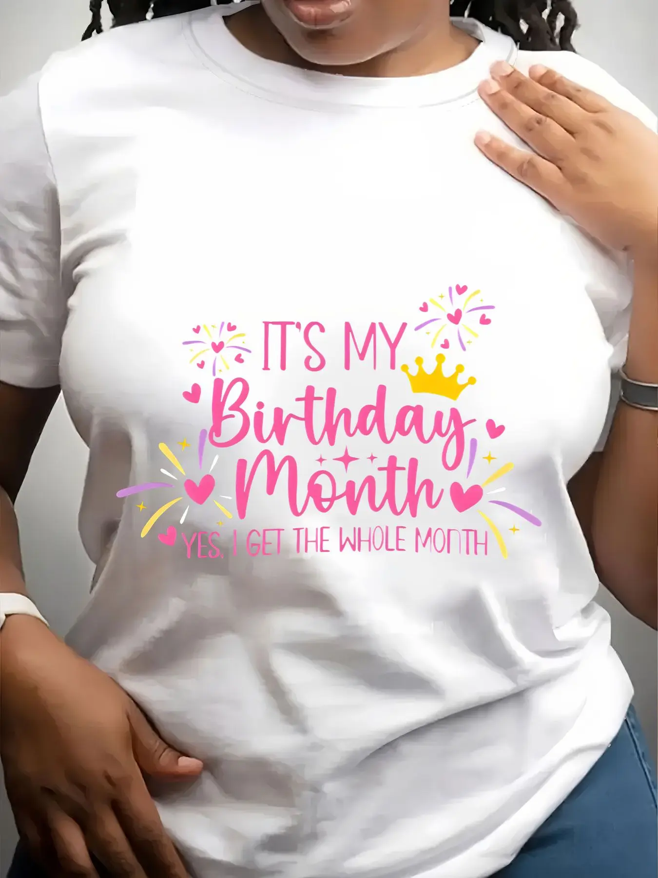 Women's Trendy Crew Neck T-Shirt Its My Birthday Month Yes Suitable for Casual Sportswear