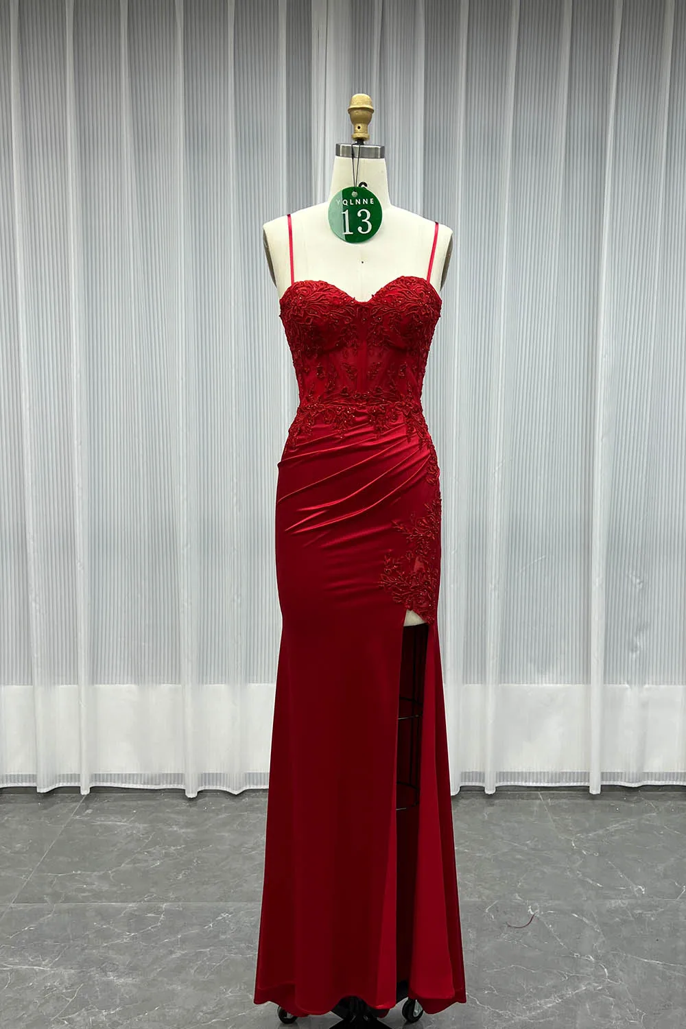 YQLNNE فساتين حفلة موسيقية بفتحة طويلة بحمالات كحلي مزينة بالدانتيل وحفلات رسمية