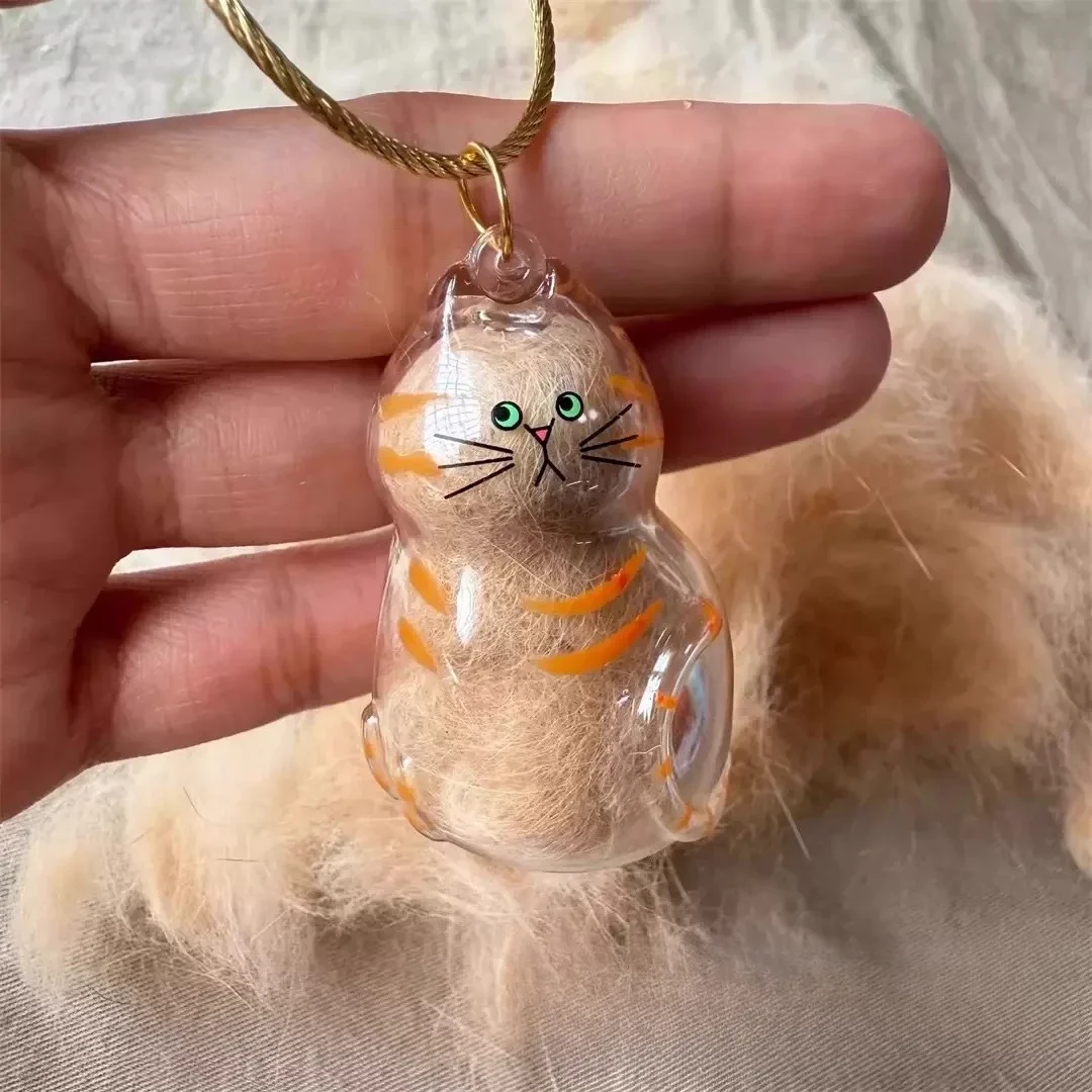

Transparent Dog Hair Storage Container Adorable Pet Keepsake Capsule Pendant for Pet Lovers DIY Memorial Keychain