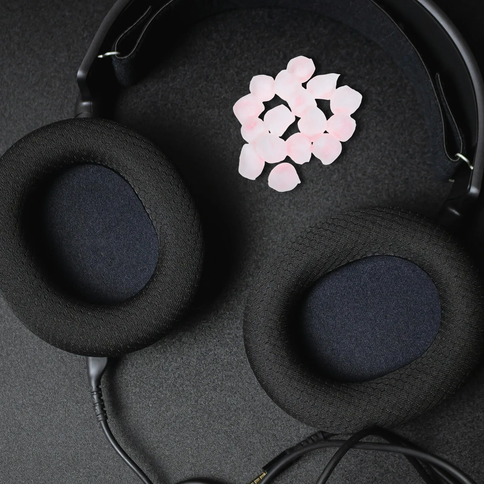 16Pcs Ear Plugs for Sleeping Noise Cancelling Soft Silicone Wax Reusable Earplugs Noise Reduction for Night Rest Travel Study