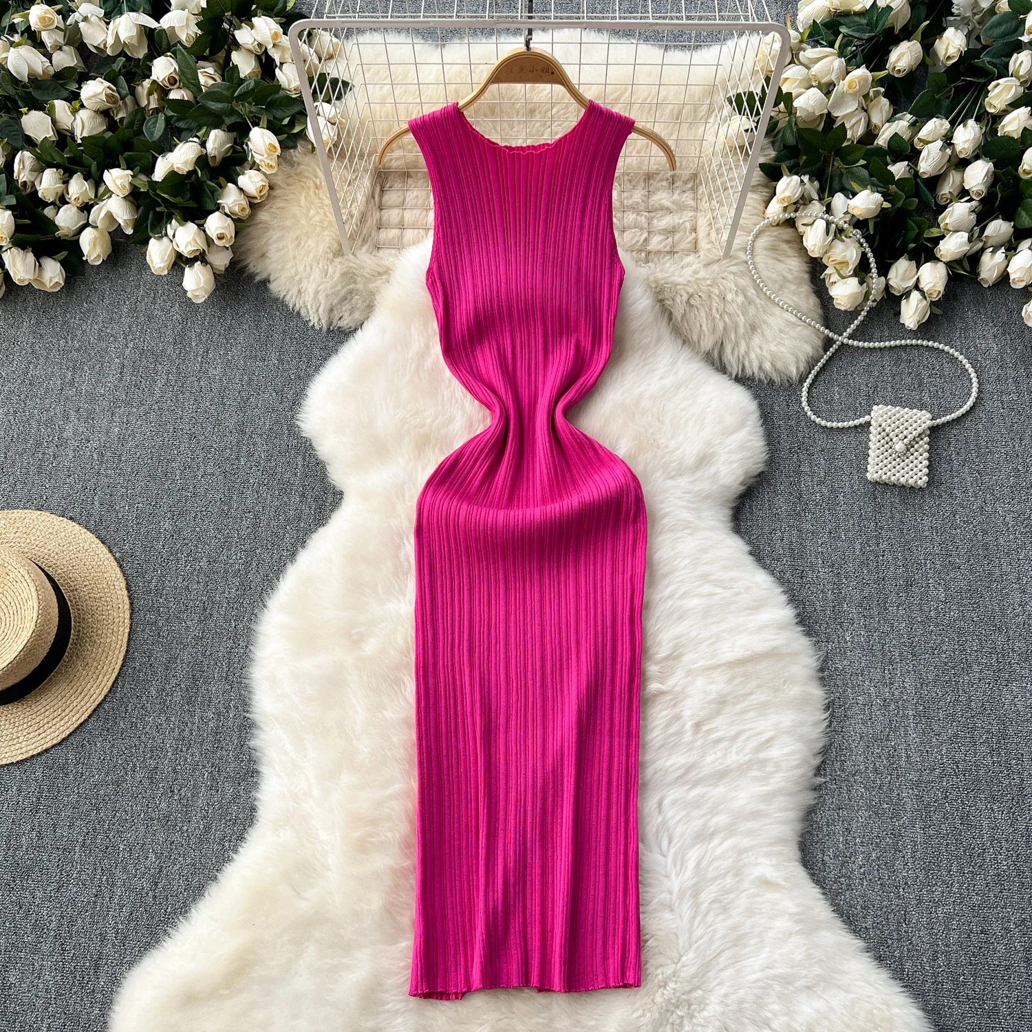 2024 Abito estivo con cinturino sexy lavorato a maglia Canotta da donna Vita elastica aderente Vestito estivo da spiaggia femminile Abito lungo maxi solido