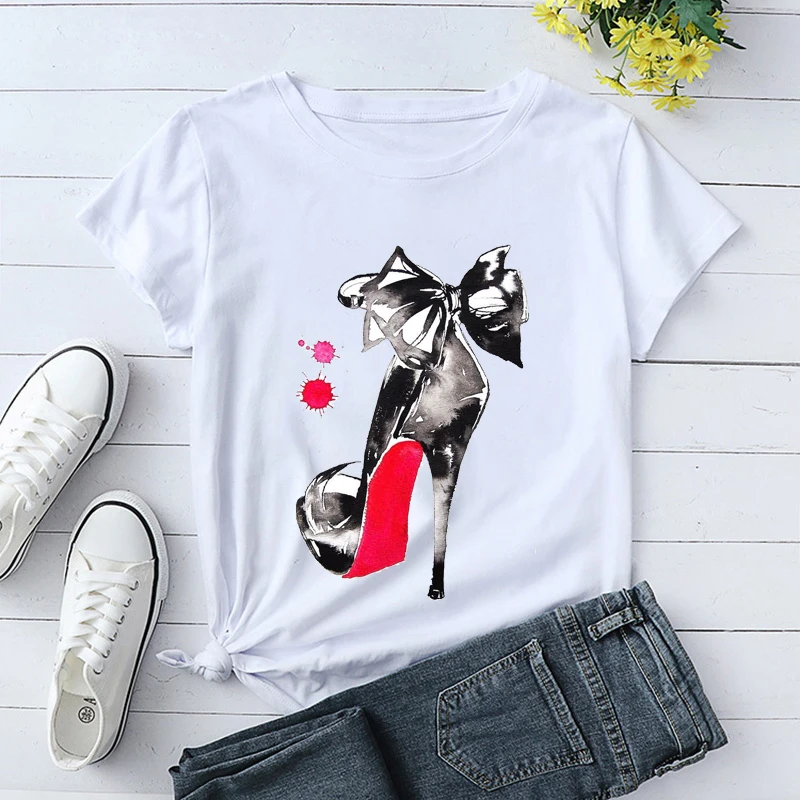 Beauty T-Shirt Red Heels Print Women T-Shirt Watercolor Heels Shirt Harajuku Graphic Tops Woman Tees Summer Cosmetics Clothing