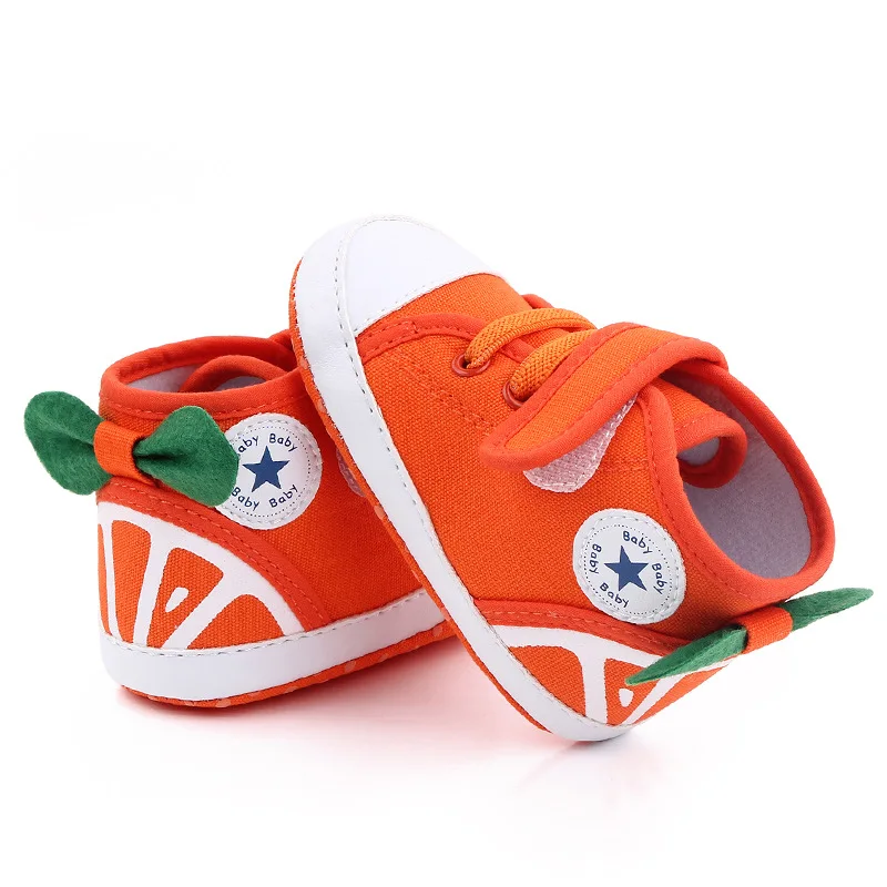 Scarpe casual per bambini Scarpe di tela per neonati per neonati Scarpe da ginnastica prewalker con suola morbida carina Scarpe da passeggio Primo