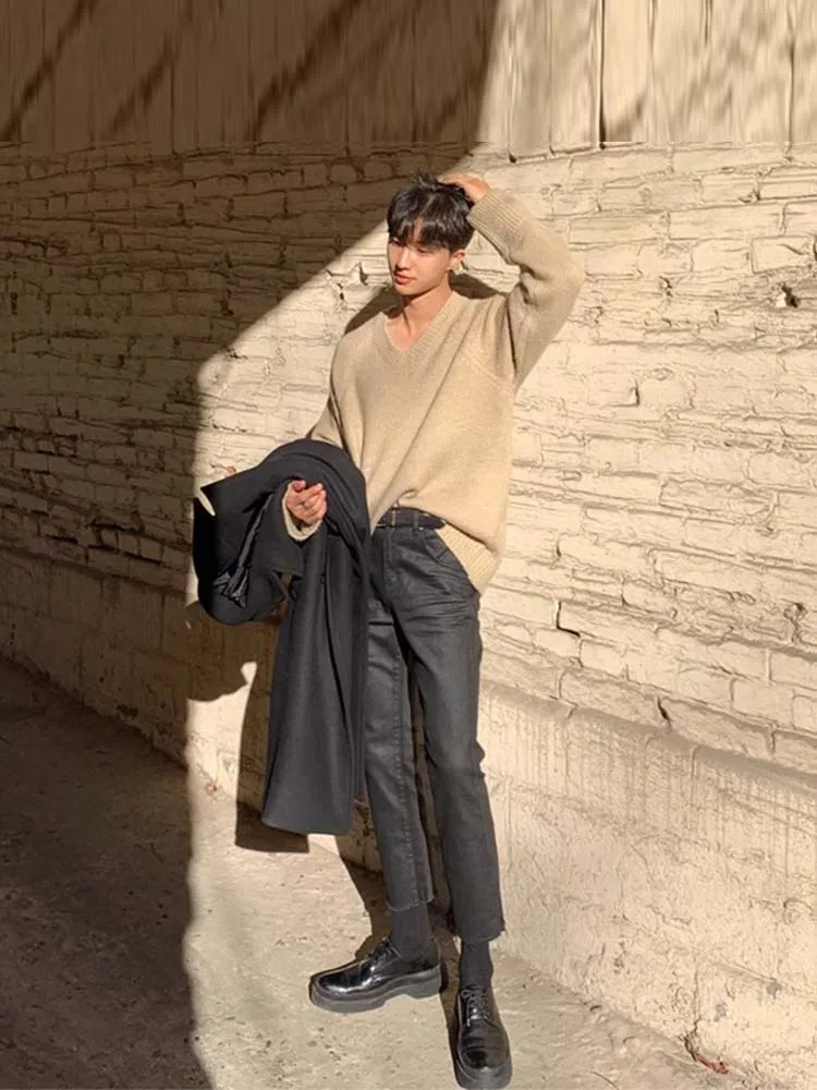 

Loose Men's V-Ne Knitted Sweater Faionable All-Match Pure Color Korean Sle Spring Autumn Casual Wear Outerwear