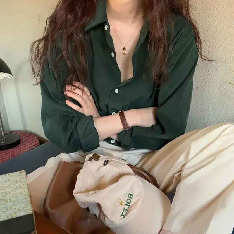 

Retro Hong Kong Sle Long Sve Need Faux Fur irt Women's Outerwear Pure Color Versatile Spring Faion Top