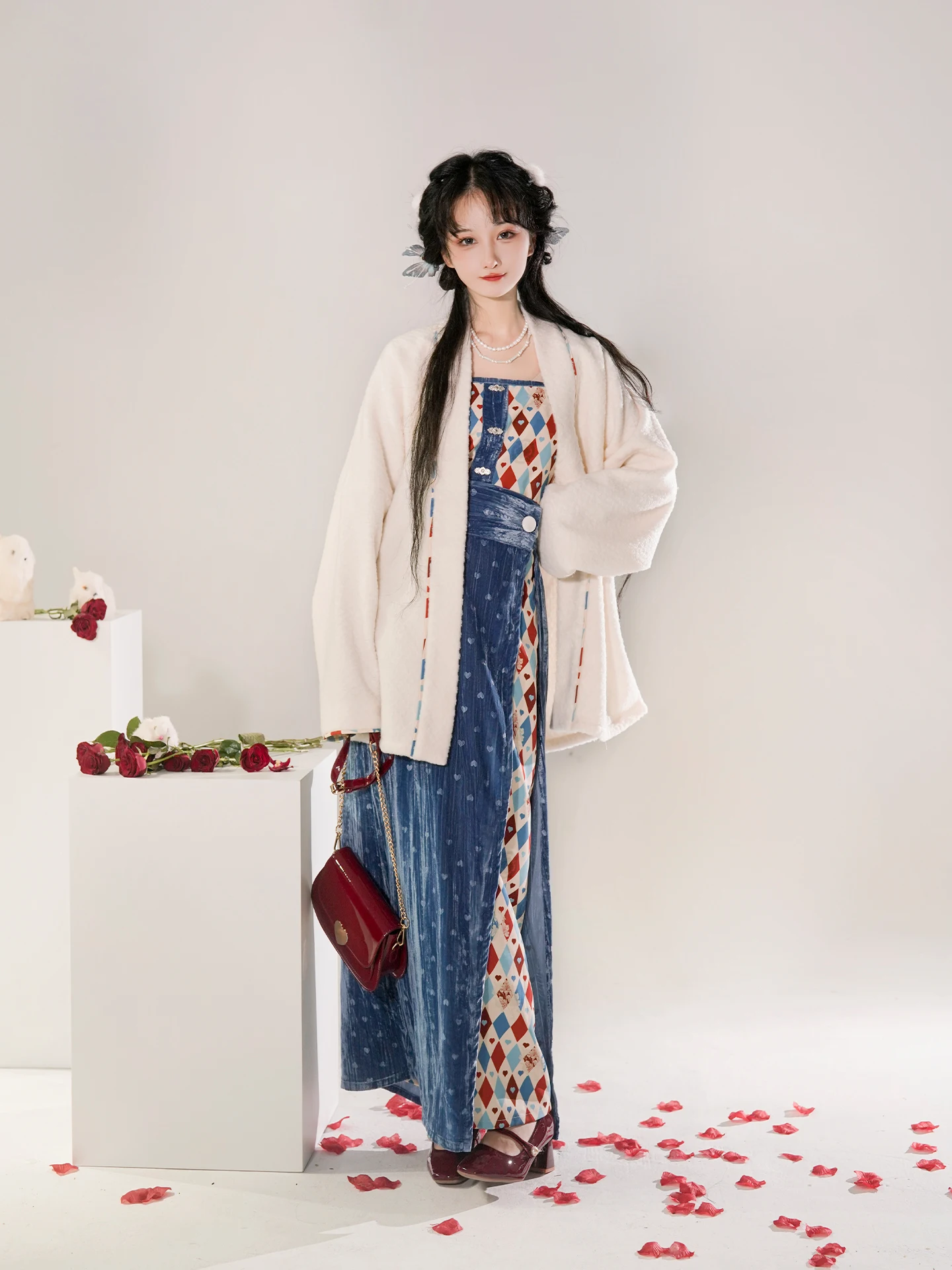 

Оригинальное национальное ханьфу Zhiheng: улучшенная спиральная юбка для женщин, коллекция осень, для повседневной носки и поездок на работу